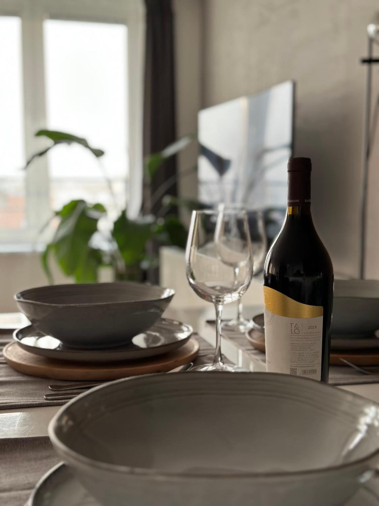 Urban Zenhouse No.2 - Breakfast Included Appartement Bratislava
