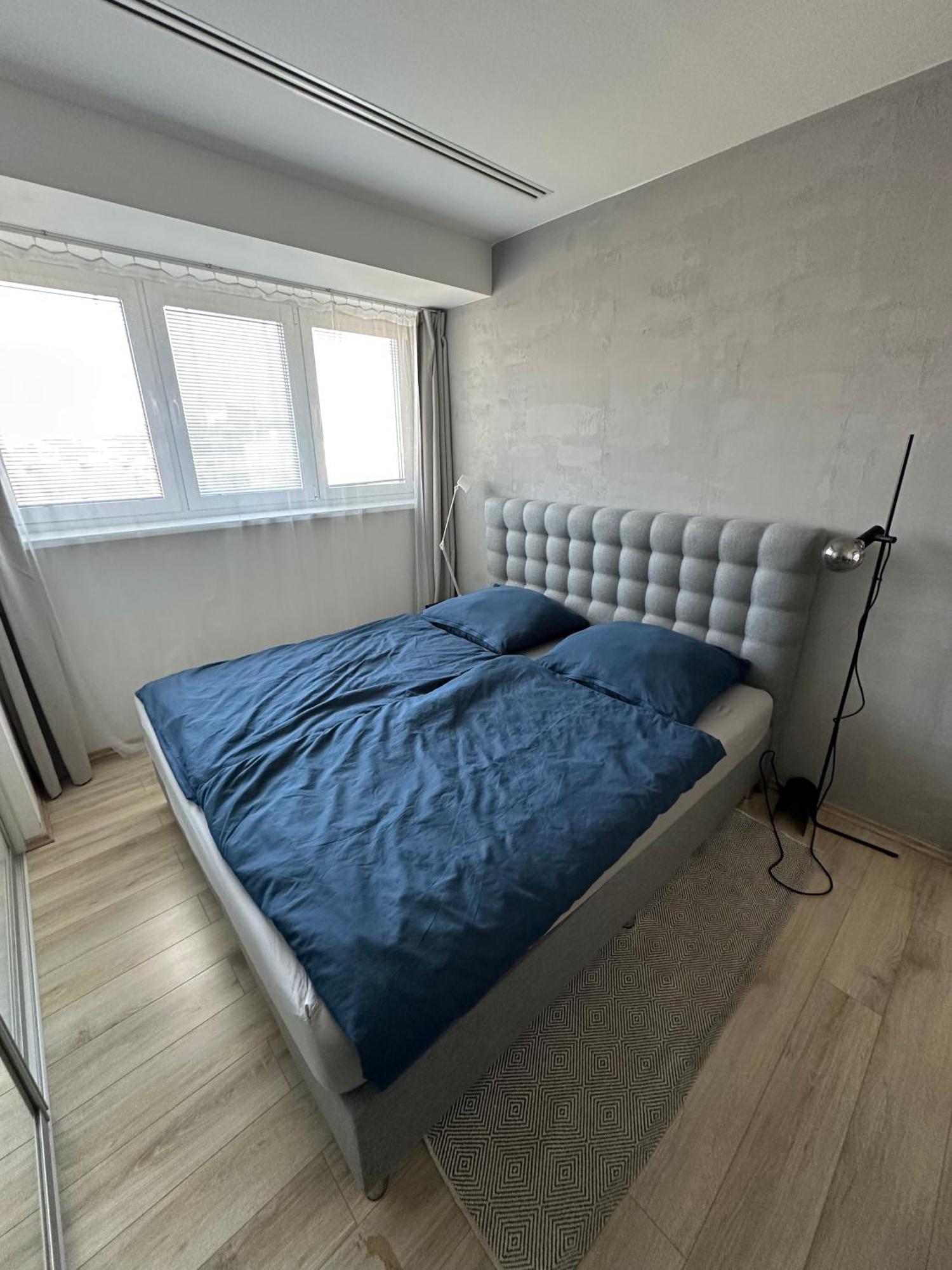 Urban Zenhouse No.2 - Breakfast Included Pressburg